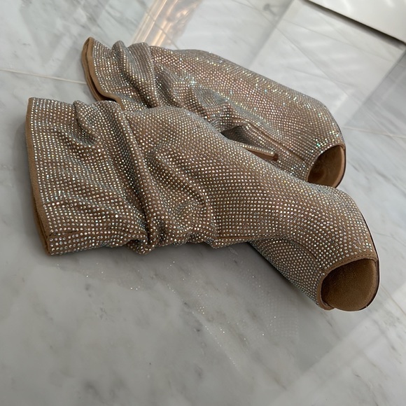 New! Absolutely stunning sparkly open toe slouchy bootie - Picture 4 of 5